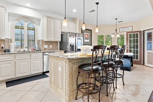 5812 Pine Flat Court, Fort Worth, TX 76179