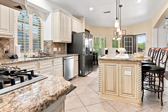 5812 Pine Flat Court, Fort Worth, TX 76179