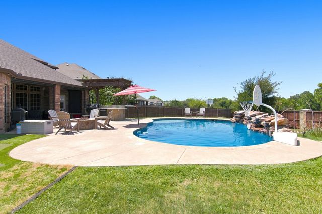 5812 Pine Flat Court, Fort Worth, TX 76179