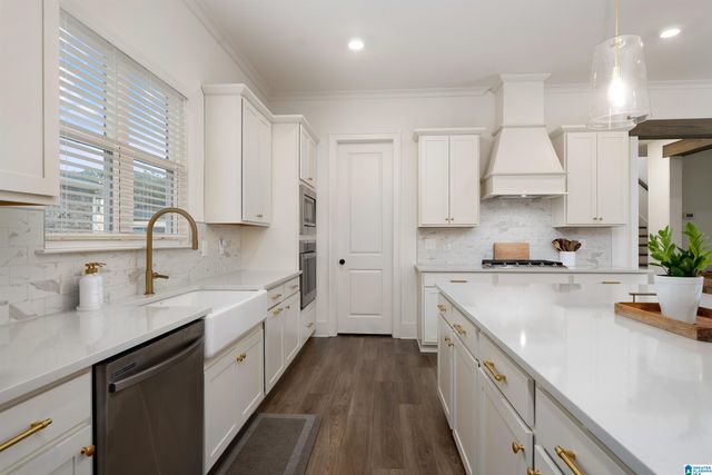 5673 COLTON ROAD, Hoover, AL 35244