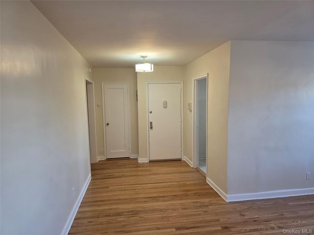 92 Underhill Avenue 1B, West Harrison, NY 10604