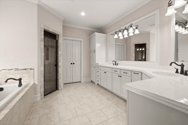 836 Sabine Trail, Mansfield, TX 76063