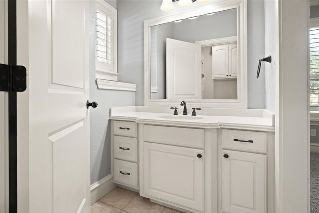 836 Sabine Trail, Mansfield, TX 76063