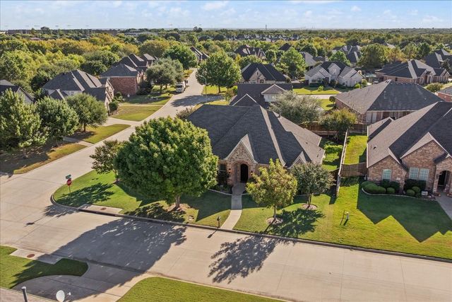 836 Sabine Trail, Mansfield, TX 76063