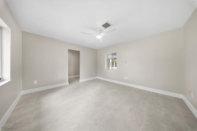 5826 Algiers ST, Fort Myers, FL 33919