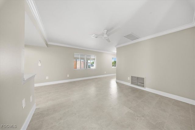 5826 Algiers ST, Fort Myers, FL 33919