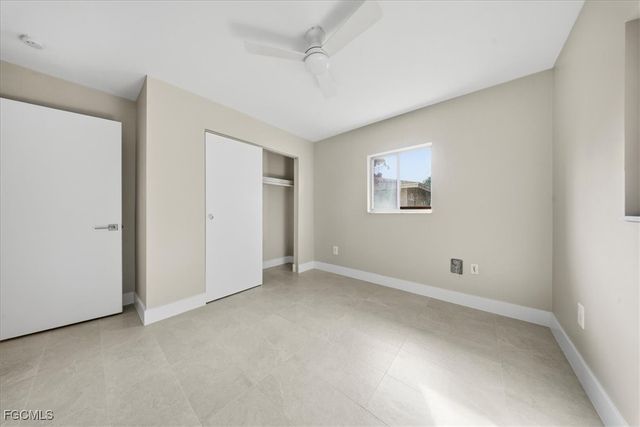 5826 Algiers ST, Fort Myers, FL 33919