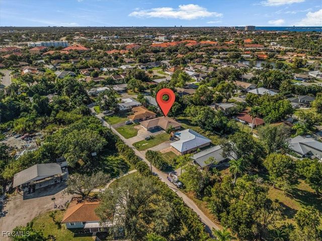 5826 Algiers ST, Fort Myers, FL 33919