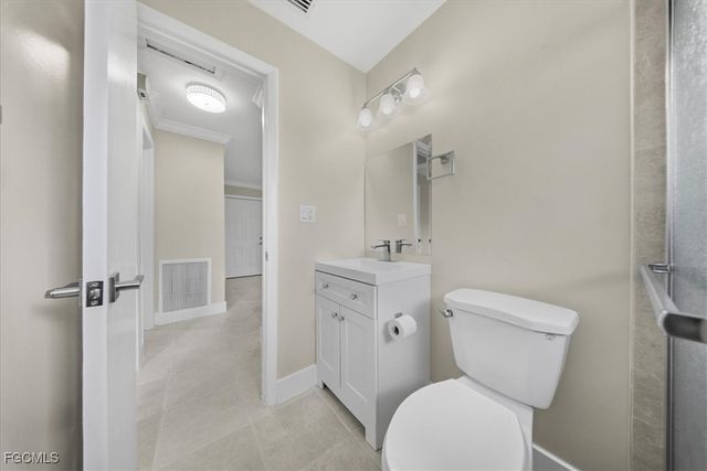 5826 Algiers ST, Fort Myers, FL 33919