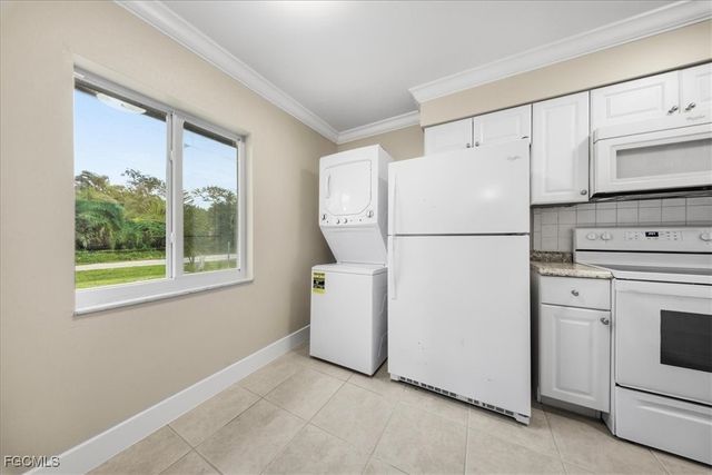 5826 Algiers ST, Fort Myers, FL 33919