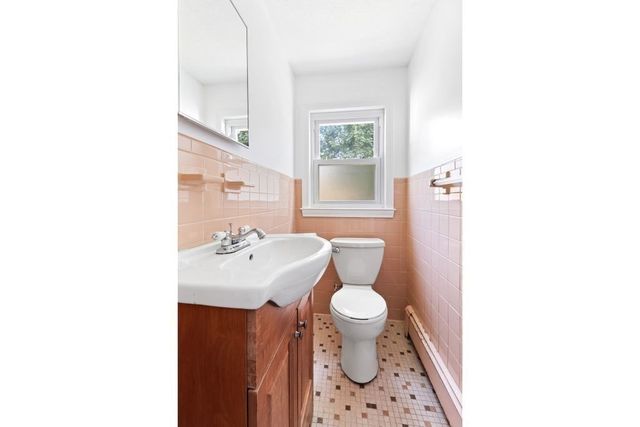 16 Wedgemere 16, Boston, MA 02132