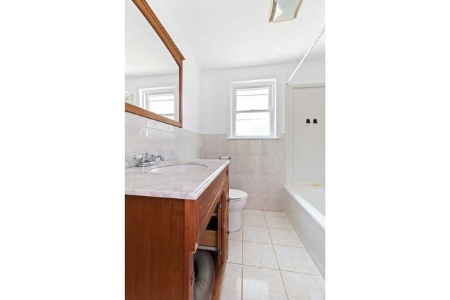 16 Wedgemere 16, Boston, MA 02132