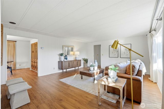 11813 NE 172nd Street, Bothell, WA 98011