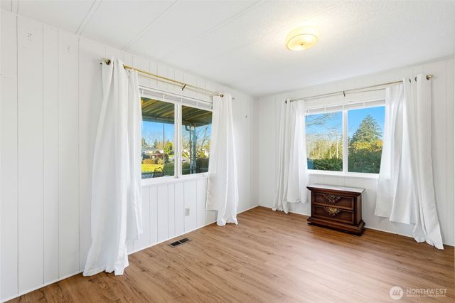 11813 NE 172nd Street, Bothell, WA 98011