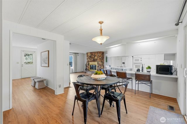 11813 NE 172nd Street, Bothell, WA 98011