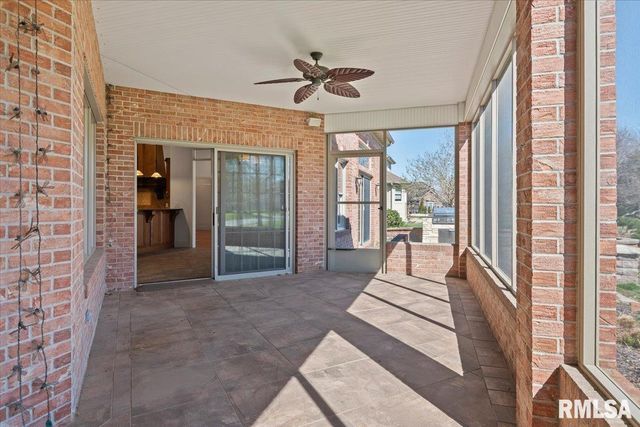 5034 Dogwood Hills, Springfield, IL 62711