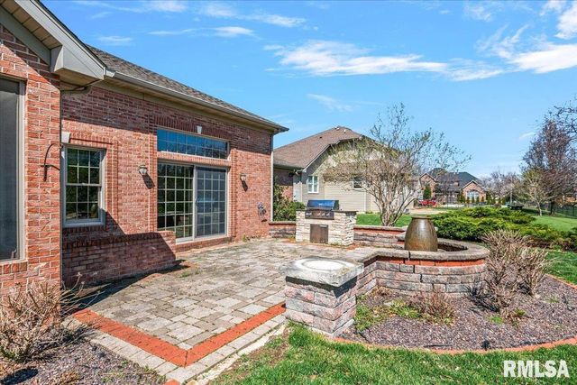 5034 Dogwood Hills, Springfield, IL 62711