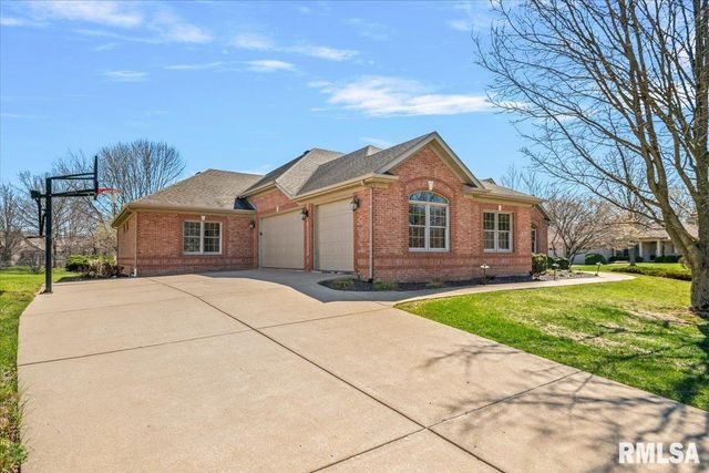 5034 Dogwood Hills, Springfield, IL 62711