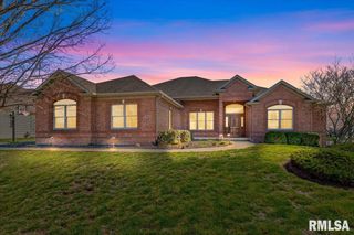 5034 Dogwood Hills, Springfield, IL 62711
