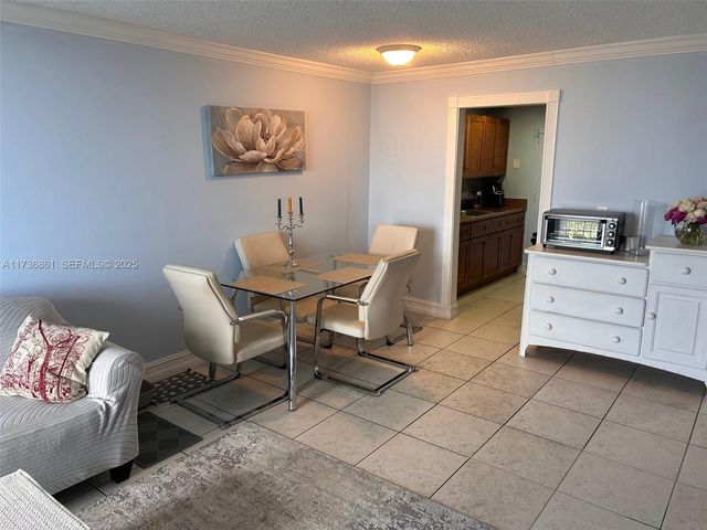 2350 NE 135th Street 903, North Miami, FL 33181
