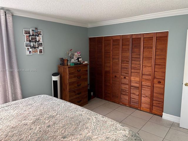 2350 NE 135th Street 903, North Miami, FL 33181