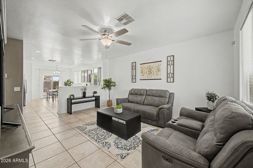 7355 W HUGHES Drive, Phoenix, AZ 85043 — photo 5