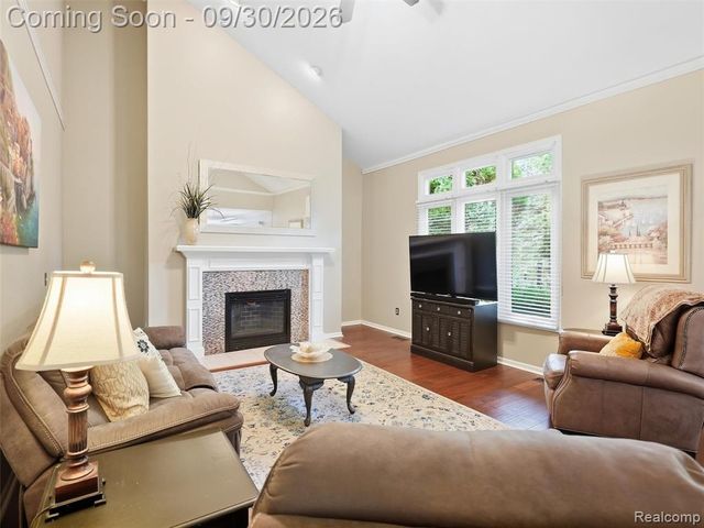 57457 Breckenridge Drive, Washington, MI 48094
