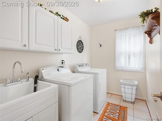 57457 Breckenridge Drive, Washington, MI 48094