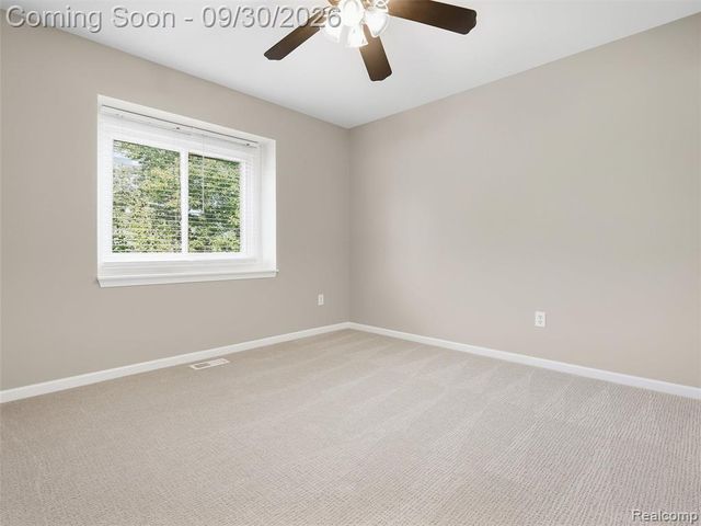 57457 Breckenridge Drive, Washington, MI 48094