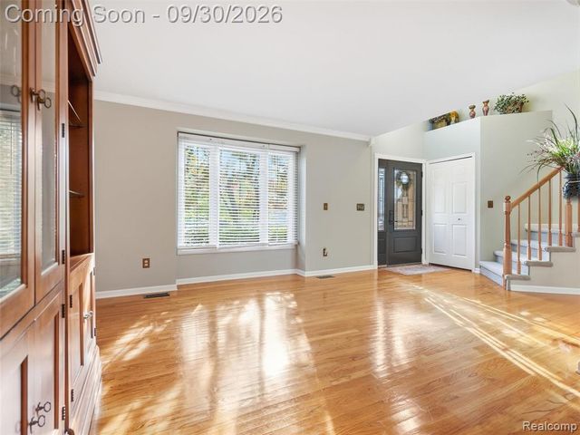 57457 Breckenridge Drive, Washington, MI 48094