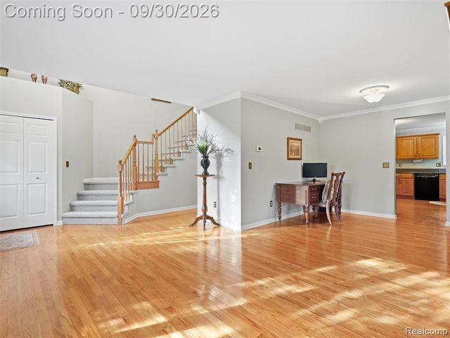 57457 Breckenridge Drive, Washington, MI 48094