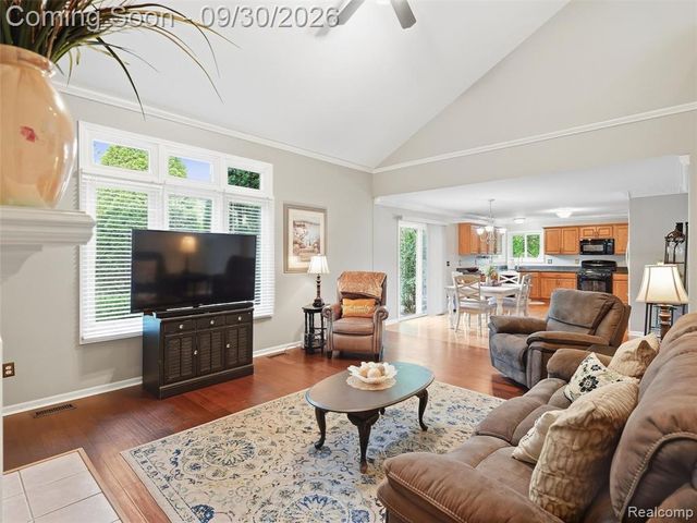 57457 Breckenridge Drive, Washington, MI 48094