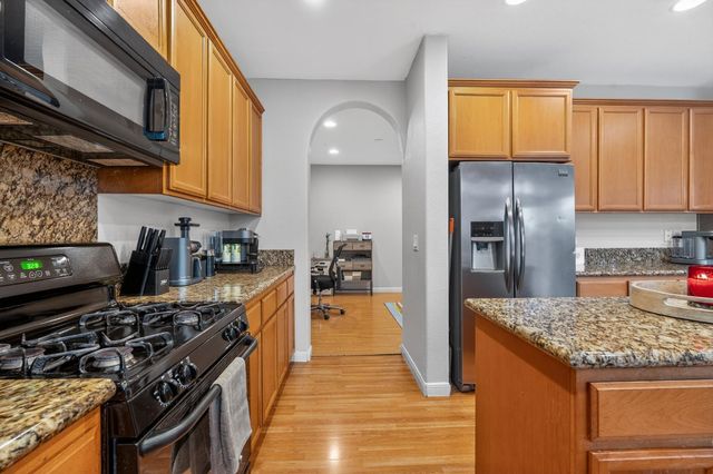 2005 Oak Branch Dr, Stockton, CA 95205