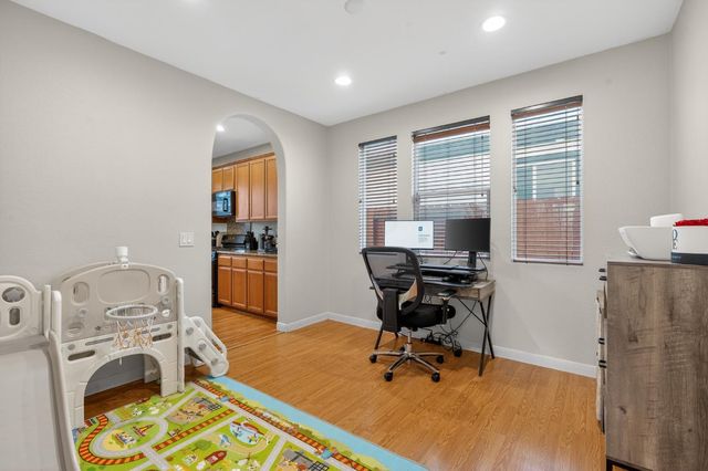 2005 Oak Branch Dr, Stockton, CA 95205