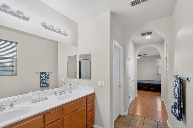 2005 Oak Branch Dr, Stockton, CA 95205