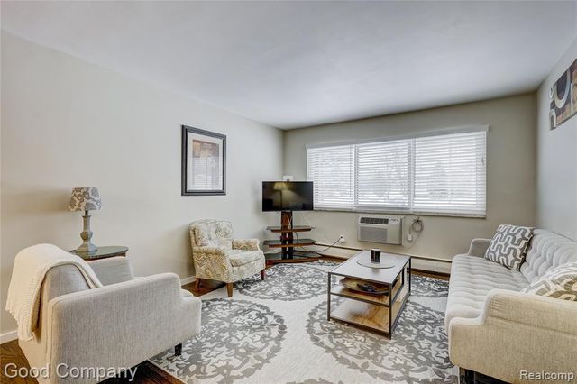 3126 Linwood Avenue 8A, Royal Oak, MI 48073