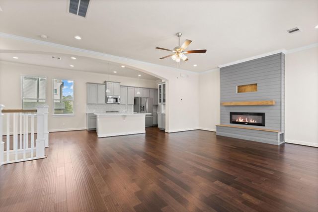 2021 Cambridge Heights Place, Houston, TX 77045