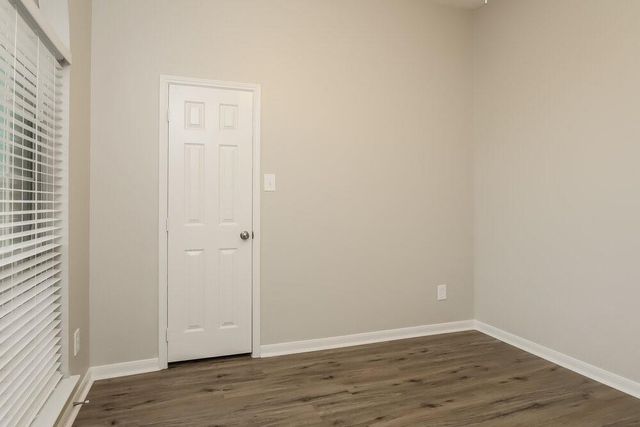 302 Cedar Branch Drive C, League City, TX 77573