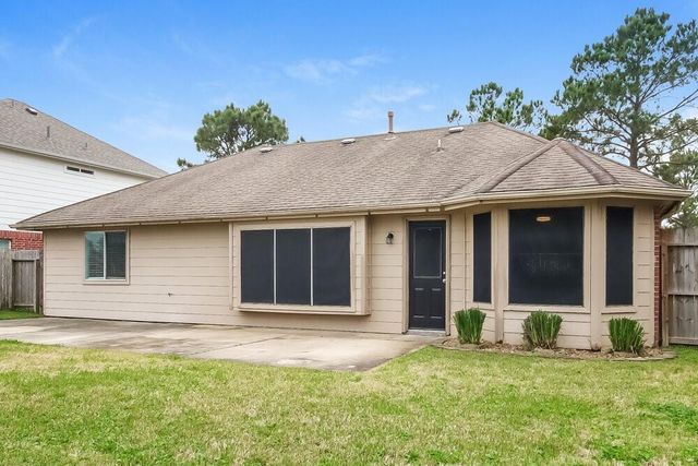 302 Cedar Branch Drive C, League City, TX 77573