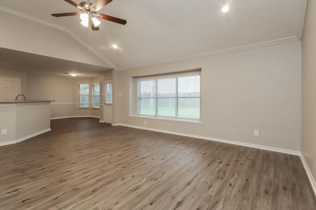 302 Cedar Branch Drive C, League City, TX 77573