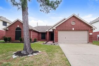 302 Cedar Branch Drive C, League City, TX 77573