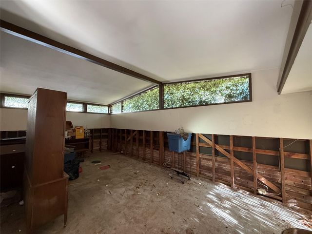 9314 Lugary Drive, Houston, TX 77074