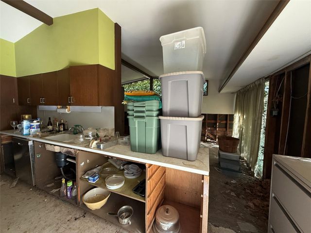 9314 Lugary Drive, Houston, TX 77074