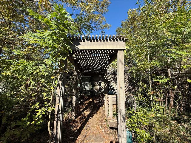 9314 Lugary Drive, Houston, TX 77074