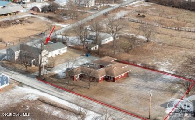 1300 S Schodack Road, Schodack, NY 12033