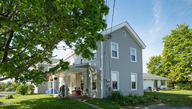 1300 S Schodack Road, Schodack, NY 12033