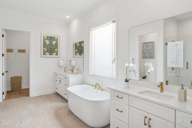 6083 Ocean Isle Palms Way SW, Shallotte, NC 28470