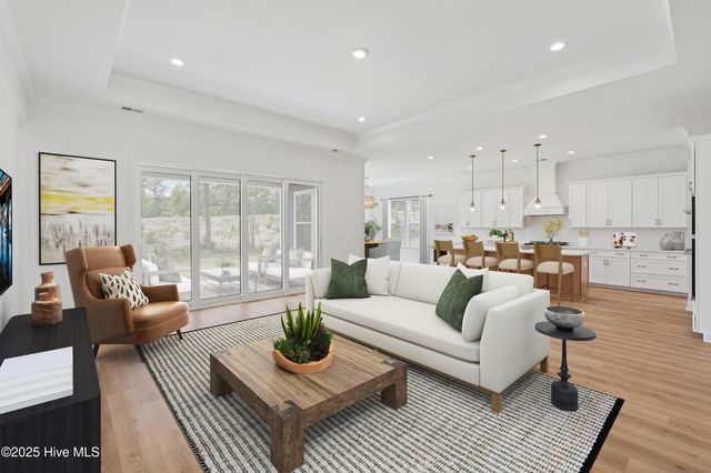 6083 Ocean Isle Palms Way SW, Shallotte, NC 28470