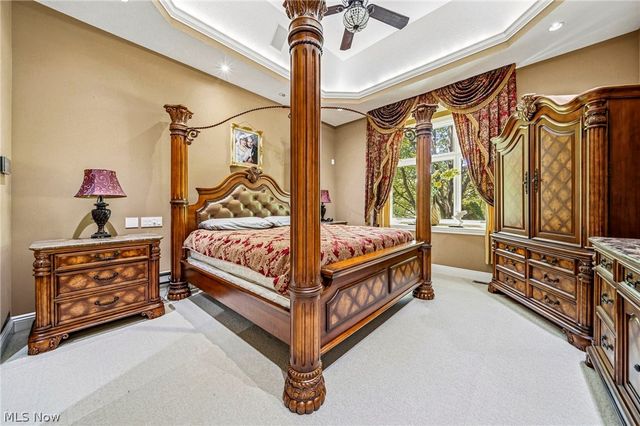 10600 Locust Grove Drive, Chardon, OH 44024