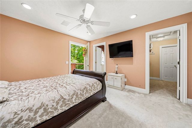 10600 Locust Grove Drive, Chardon, OH 44024